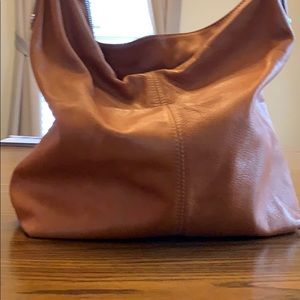 Tano Leather handbag